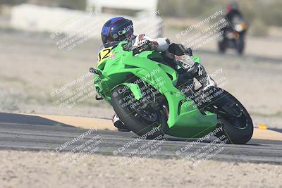 media/Jan-18-2026-CVMA (Sun) [[519f600f45]]/Race 12- Formula 40 MW and LW/